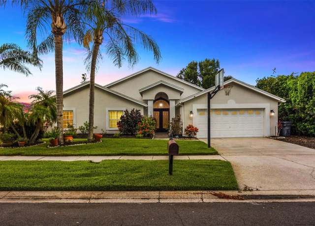 Property at 3238 Cullendale Dr, Tampa, FL 33618, 4 beds, 3 baths