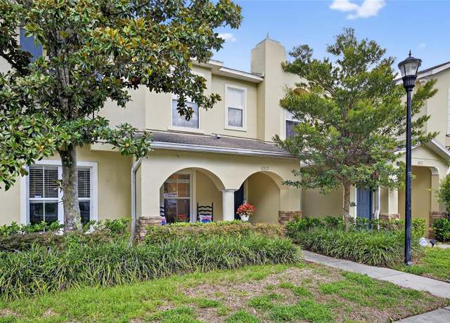 Property at 6919 Hawthorne Trace Ln, Riverview, FL 33578, 2 beds, 2.5 baths