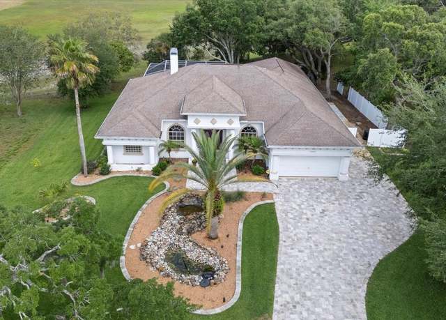 Property at 18644 Autumn Lake Blvd, Hudson, FL 34667, 4 beds, 2.5 baths