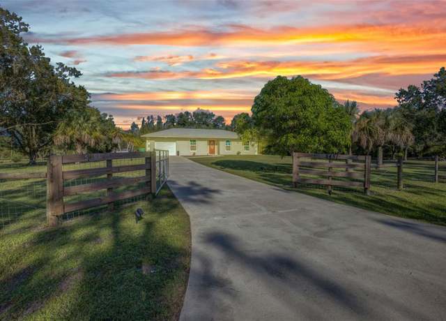 Property at 5451 Grovewood Cir, Punta Gorda, FL 33982, 2 beds, 2 baths