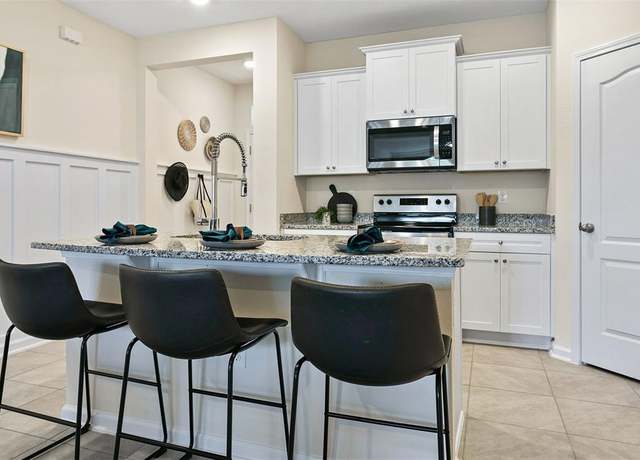 Property at 33 Blue Haven Rd, St Augustine, FL 32095, 2 beds, 2.5 baths