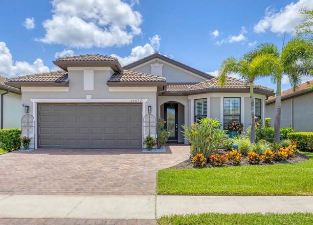Property at 13092 Rinella St, Venice, FL 34293, 3 beds, 2 baths