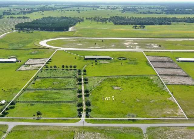 Property at 12451 NE 120 St, Williston, FL 32696, 1 bed, 1 bath