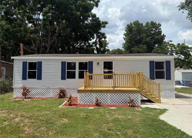 Property at 304 Mccolskey Ave, Brandon, FL 33510, 3 beds, 2 baths