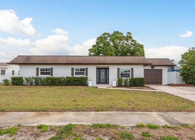 Property at 8721 Bay Crest Ln, Tampa, FL 33615, 4 beds, 3 baths