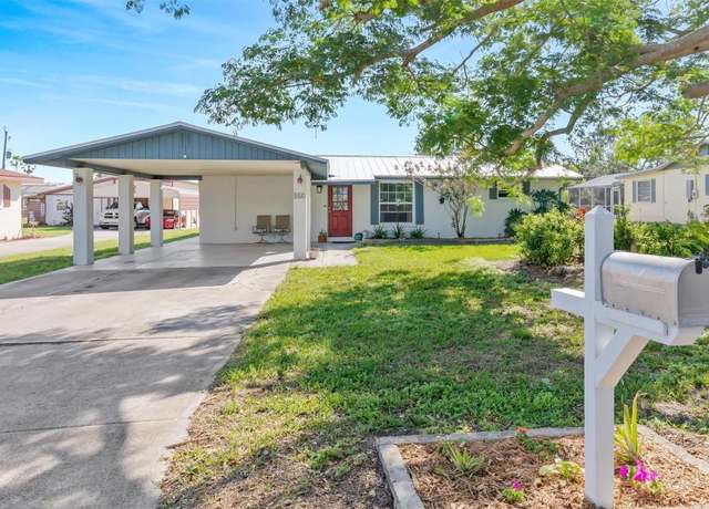 Property at 142 2nd Ave, Nokomis, FL 34275, 3 beds, 2 baths