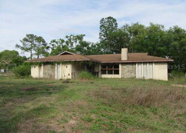 Property at 15587 SE 150th Ave, Weirsdale, FL 32195, 3 beds, 2 baths