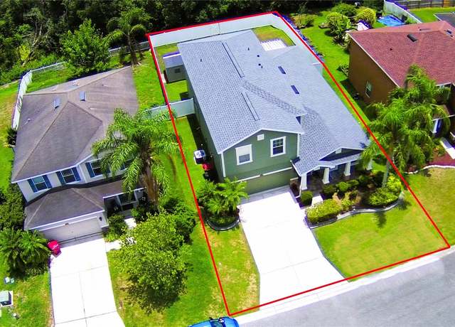 Property at 2721 Walden Woods Dr, Plant City, FL 33566, 4 beds, 2.5 baths