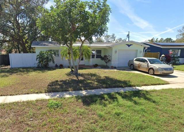 Property at 1079 Woodbrook Dr S, Largo, FL 33770, 3 beds, 2 baths