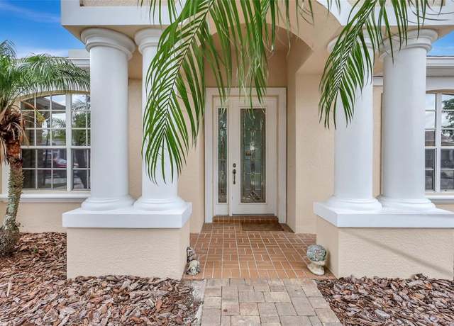 Property at 10734 Banfield Dr, Riverview, FL 33579, 4 beds, 3 baths