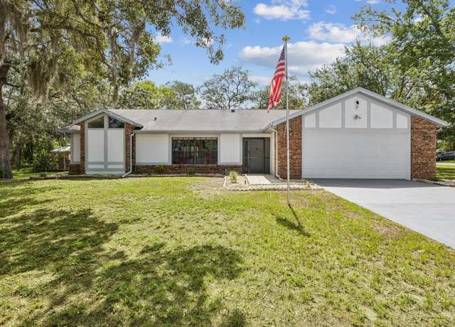 Property at 2404 Knoll Dr, Spring Hill, FL 34608, 3 beds, 2 baths