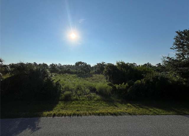 Property at 8258 Santa Cruz Dr, Port Charlotte, FL 33981