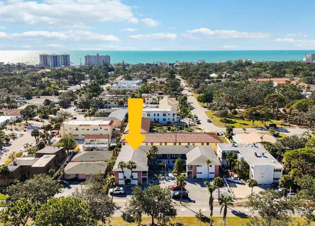 Property at 236 Harbor Dr S #202, Venice, FL 34285, 1 bed, 1 bath