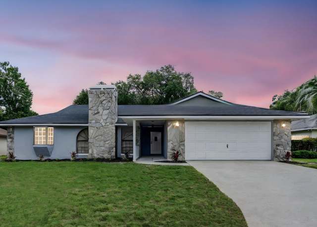 Property at 229 Marcum Trace Dr, Lakeland, FL 33809, 3 beds, 2 baths