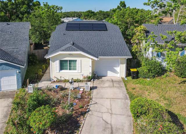 Property at 711 Lake Dexter Cir, Winter Haven, FL 33884, 2 beds, 2 baths
