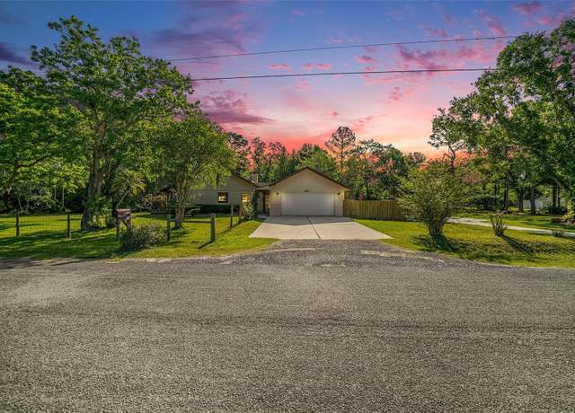 Property at 19635 Pine Tree Rd, Odessa, FL 33556, 3 beds, 2 baths