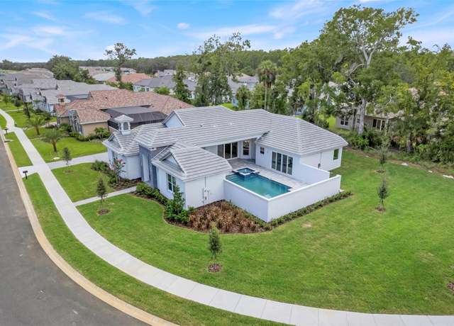 Property at 110 New Leatherwood Dr, Palm Coast, FL 32137, 4 beds, 3.5 baths
