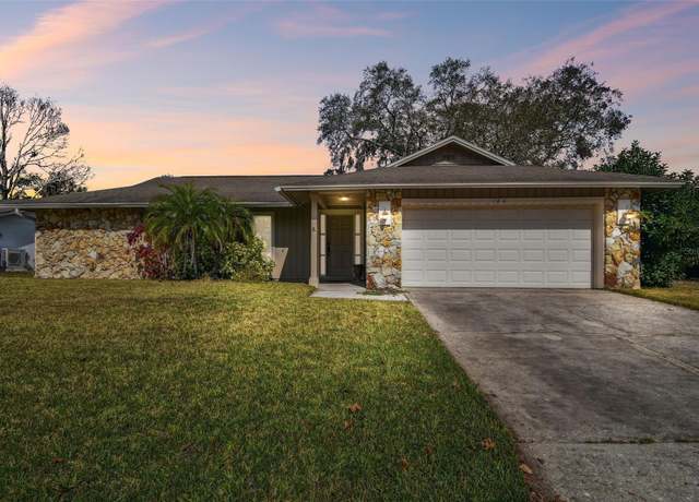 Property at 104 E Cottesmore Cir, Longwood, FL 32779, 4 beds, 2 baths