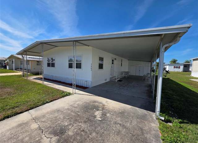 Property at 5403 Comanche St, Zephyrhills, FL 33542, 2 beds, 2 baths