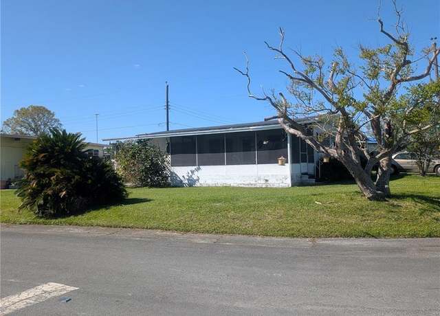 Property at 3824 Friendship Blvd, Lakeland, FL 33815, 2 beds, 1.5 baths