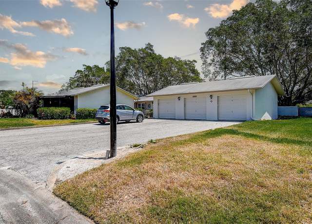 Property at 3122 37th Ln S Unit C, St Petersburg, FL 33711, 2 beds, 2 baths