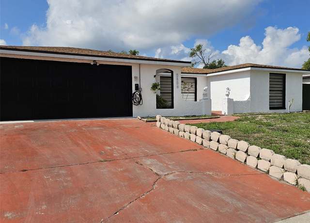 Property at 7834 Treasure Pointe Dr, Port Richey, FL 34668, 2 beds, 2 baths