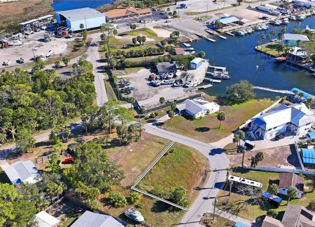 Property at 4131 Pine Dale Ct, Hernando Beach, FL 34607