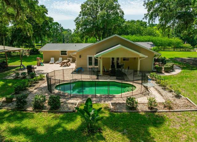 Property at 21375 NW 150th Avenue Rd, Micanopy, FL 32667, 3 beds, 3 baths