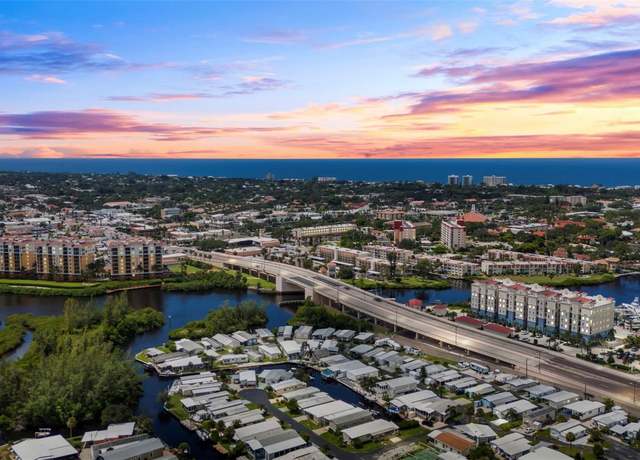 Property at 143 Bayou Dr, Venice, FL 34285, 2 beds, 1 bath