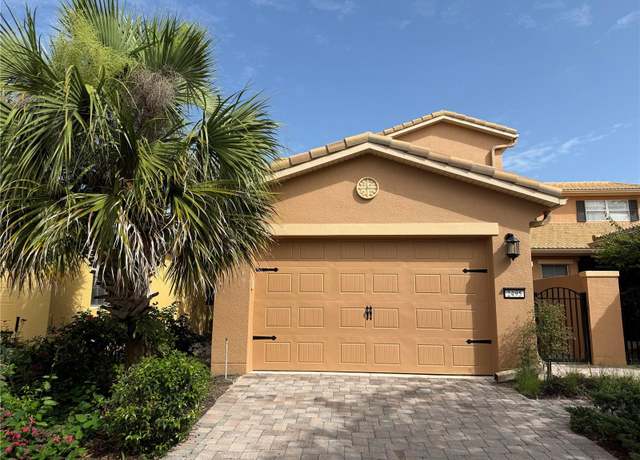 Property at 2495 Palm Tree Dr, Kissimmee, FL 34759, 4 beds, 2.5 baths