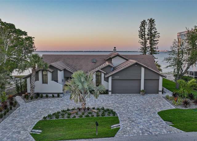 Property at 1820 Jamaica Way, Punta Gorda, FL 33950, 4 beds, 3.5 baths
