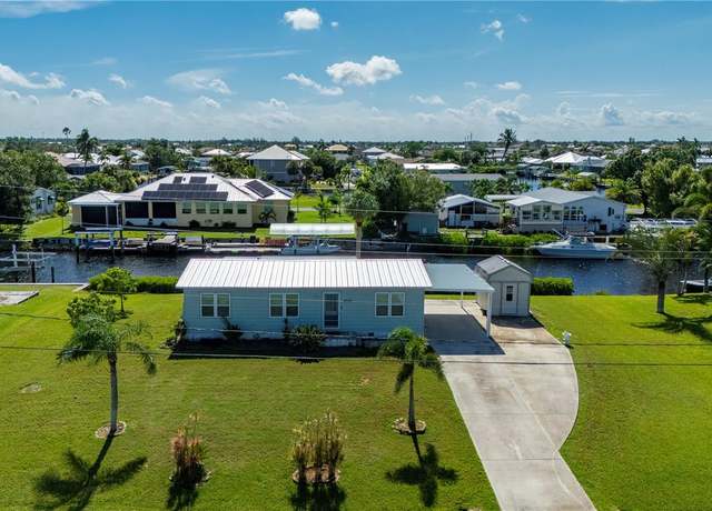 Property at 4220 Deltona Dr, Punta Gorda, FL 33950, 2 beds, 2 baths
