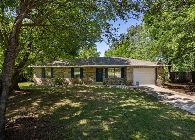 Property at 15826 NW 118th Pl, Alachua, FL 32615, 3 beds, 1 bath