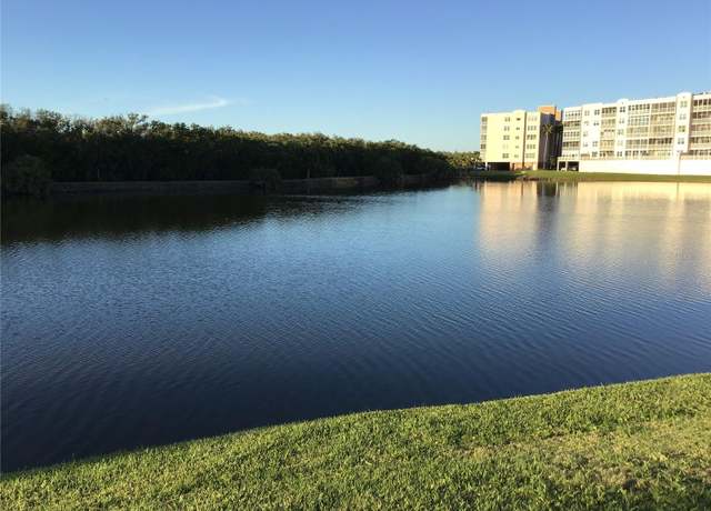Property at 9860 62nd Ter N #1036, St Petersburg, FL 33708, 2 beds, 2 baths
