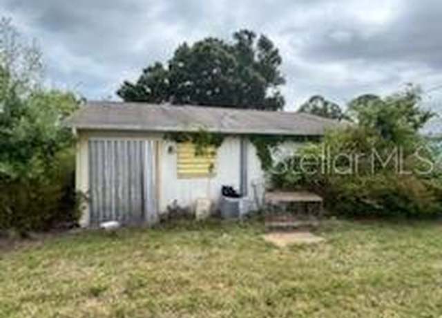 Property at 1215 11th Ave SW, Vero Beach, FL 32962, 2 beds, 1 bath