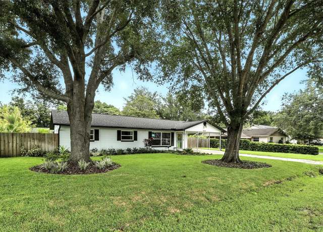 Property at 2223 Sunny View Dr, Oviedo, FL 32765, 3 beds, 2 baths