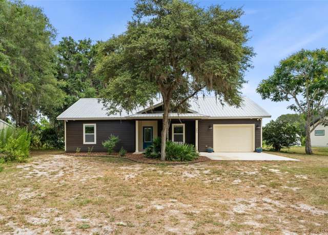 Property at 283 Riley Lake Dr, Hawthorne, FL 32640, 2 beds, 2 baths