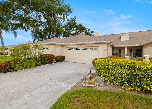Property at 4113 Putter Pl, Bradenton, FL 34203, 2 beds, 2 baths