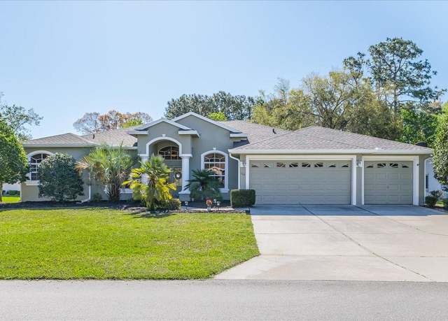 Property at 106 Sycamore Cir, Homosassa, FL 34446, 3 beds, 2 baths