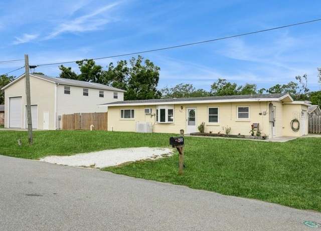 Property at 2804 W Mark Dr, Sarasota, FL 34232, 2 beds, 1 bath