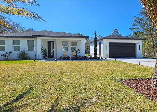Property at 42329 Chinaberry St, Eustis, FL 32736, 5 beds, 3.5 baths