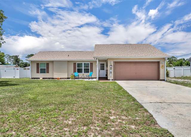 Property at 3043 Mapleshade St, Deltona, FL 32738, 3 beds, 2 baths