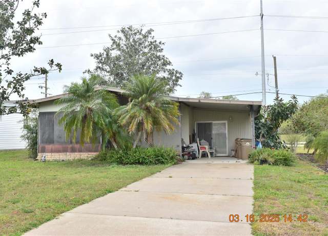 Property at 28445 Helena Run Dr, Leesburg, FL 34748, 2 beds, 2 baths