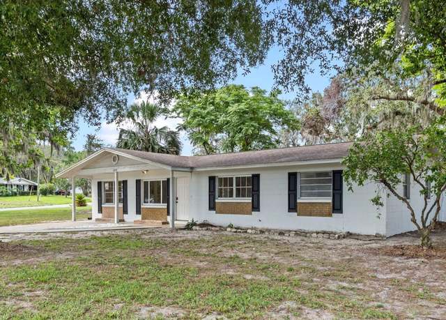 Property at 6808 Fern Cir, Leesburg, FL 34748, 3 beds, 2 baths