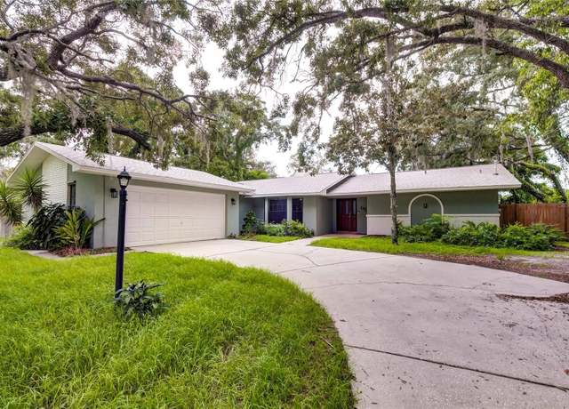 Property at 1423 Meadow Lark Rd, Spring Hill, FL 34608, 2 beds, 2 baths