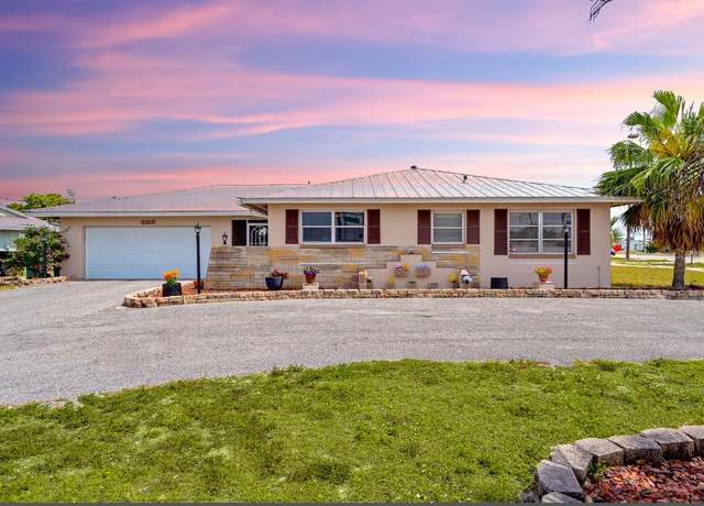 Property at 4168 Harbor Blvd, Port Charlotte, FL 33952, 4 beds, 2 baths