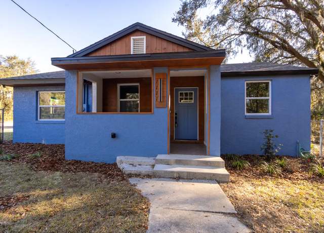 Property at 1111 SE 6th Ave, Gainesville, FL 32601, 3 beds, 2 baths