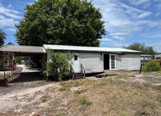 Property at 749 Saddlewood Blvd, Lakeland, FL 33809, 3 beds, 2 baths
