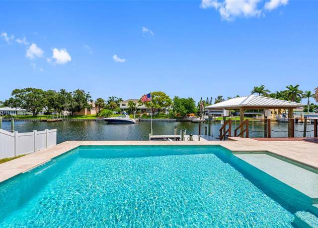 Property at 725 Flamingo Dr, Apollo Beach, FL 33572, 3 beds, 2 baths