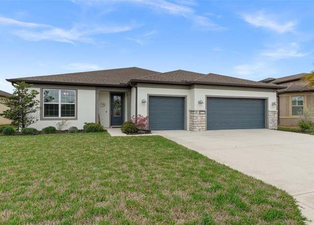 Property at 9773 SW 63rd Loop, Ocala, FL 34481, 2 beds, 2.5 baths